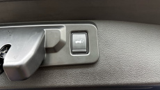 Renault Symbioz 1.6 E-Tech FHEV 145 Iconic Esprit Alpine 5dr Auto Hybrid Estate